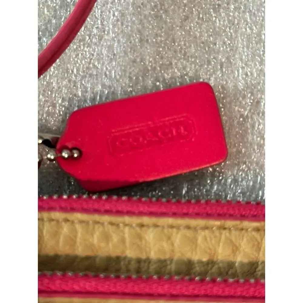 EUC Coach Bleecker Edgepaint Double Zip Leather Wallet Wristlet Camel Pink Ruby